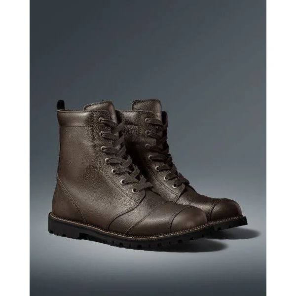 Resolve motorcycle boots