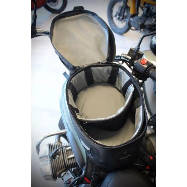 Sacoche de réservoir à sangles PRO Enduro WP, accessoire pour side-car Ural via Moto Side Aventure (concessionnaire sidecar Ural)