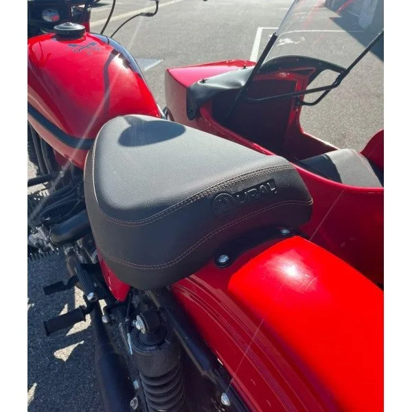 Ural Ct Octobre rouge série limitée 2/20 de 2016 à une roue motrice, side-car d'occasion en dépôt/vente via Moto Side Aventure
