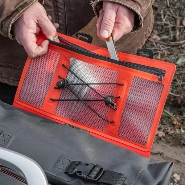 Enduristan bolsa lateral Monsoon Evo 2, accesorio para sidecar Ural a través de Moto Side Aventure (distribuidor de sidecares Ural)