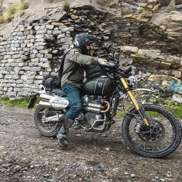 Mochila de hidratación impermeable Enduristan Hurricane Lyndon, compatible con los sidecares de la marca Ural Motorcycles