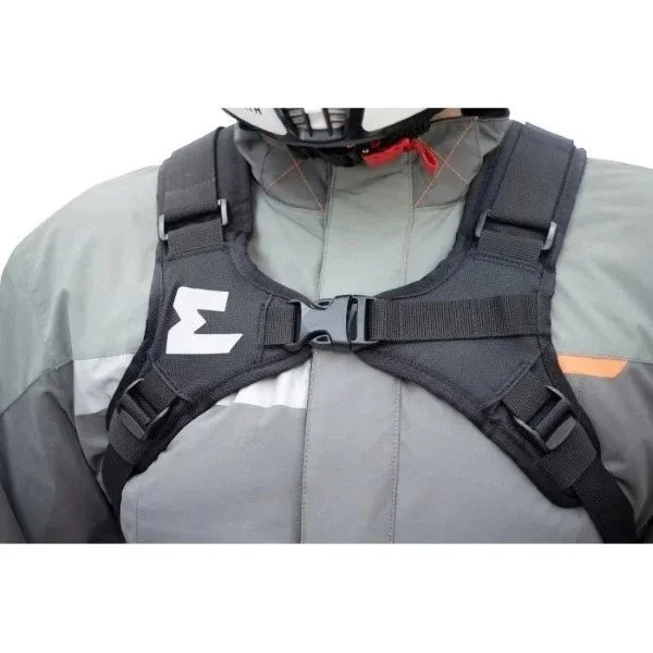 Mochila impermeable Enduristan Hurricane 25 compatible con los sidecares de la marca Ural Motorcycles