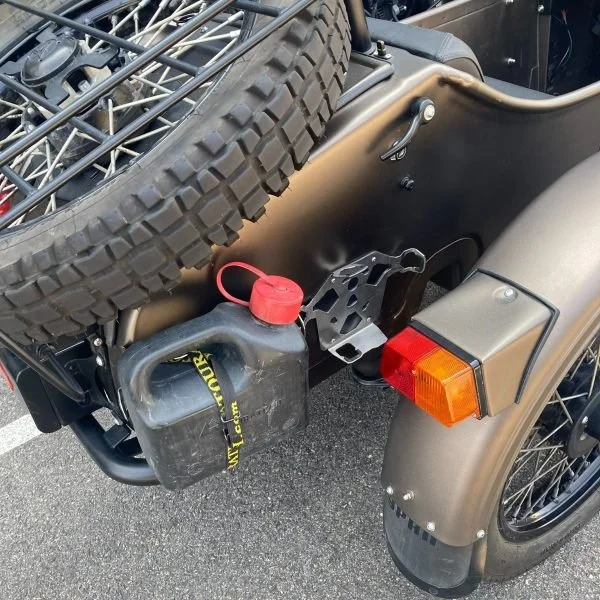 Le side-car Ural Gear Up 2RM de 2024 est un side-car d'occasion disponible dans notre dépot/vente de Valence