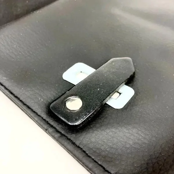 Bâche de pare-brise en Vinyle noir pré-2012, accessoire pour side-car Ural via Moto Side Aventure (concessionnaire side-car Ural)