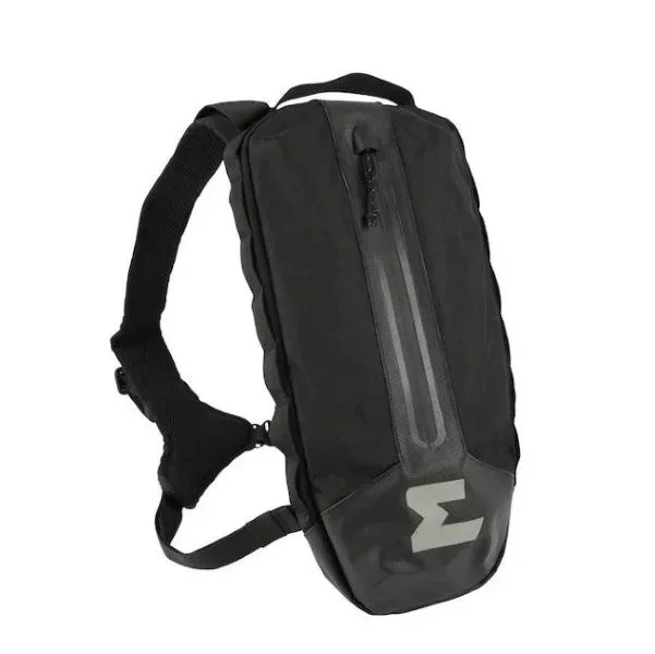 Mochila impermeable Enduristan Hurricane 7 compatible con los sidecares de la marca Ural Motorcycles