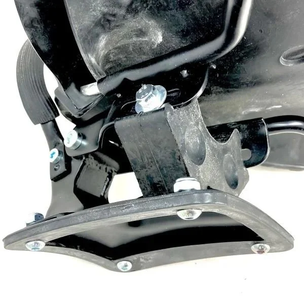 Siège de tracteur arrière, accessoire pour side-car Ural via Moto Side Aventure (concessionnaire side-car Ural)