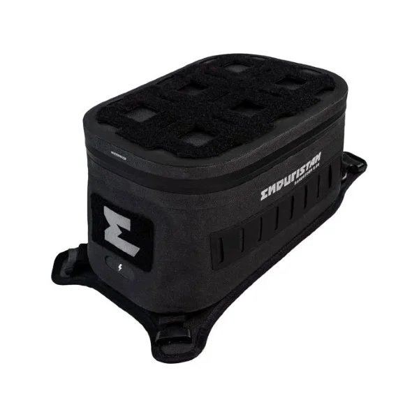 Sacoche de réservoir Enduristan Sandstorm 5.06, accessoire side-car Ural via Moto Side Aventure (concessionnaire sidecar Ural)
