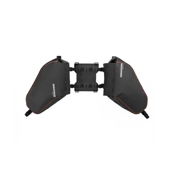 Sacoches de selle Blizzard 2 de 25L de la marque Enduristan pour le garde-boue compatible avec les side-cars de marque Ural Motorcycles