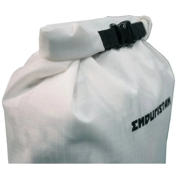El saco aislamiento de la marca Enduristan, accesorio para el sidecar Ural, a través de Moto Side Aventure (distribuidor de sidecares Ural)