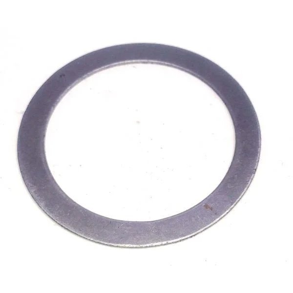N°13 Adjusting shim, 1.1 mm thick for the final drive 2WD (carburetor part)