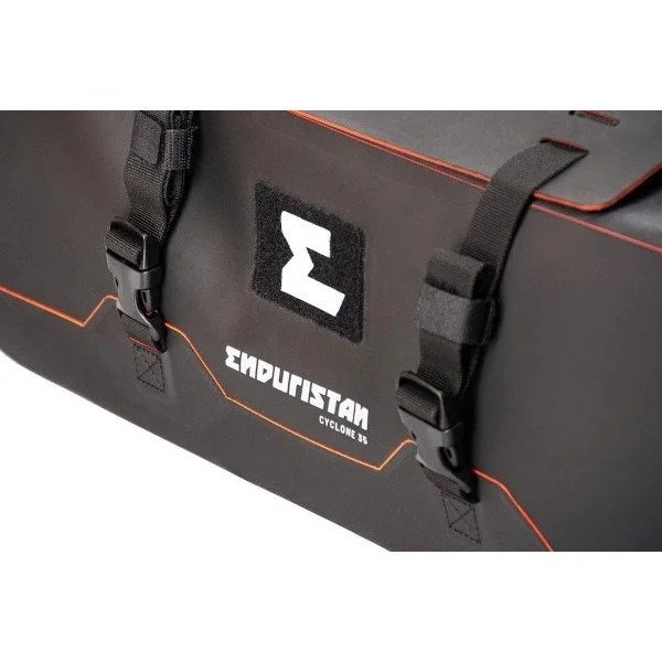 Bolsa Enduristan Cyclone, accesorio para sidecar Ural a través de Moto Side Aventure (distribuidor de sidecares Ural)