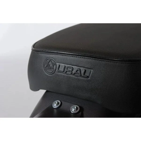 Banquette Enduro, accessoire pour side-car Ural via Moto Side Aventure (concessionnaire side-car Ural)