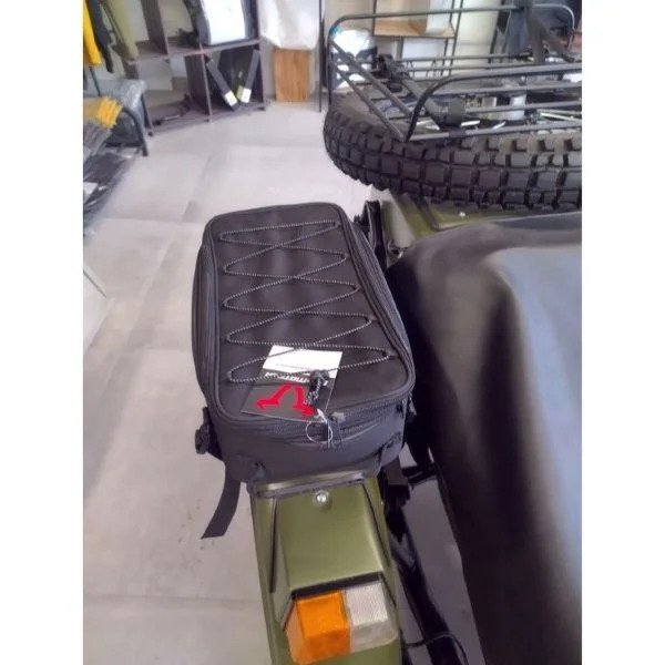 Bolsa M/L de 8 a 14 litros para portaequipajes de guardabarros de sidecar, impermeable, SW-Motech, accesorio para sidecar Ural a través de Moto Side Aventure (distribuidor de sidecares Ural)