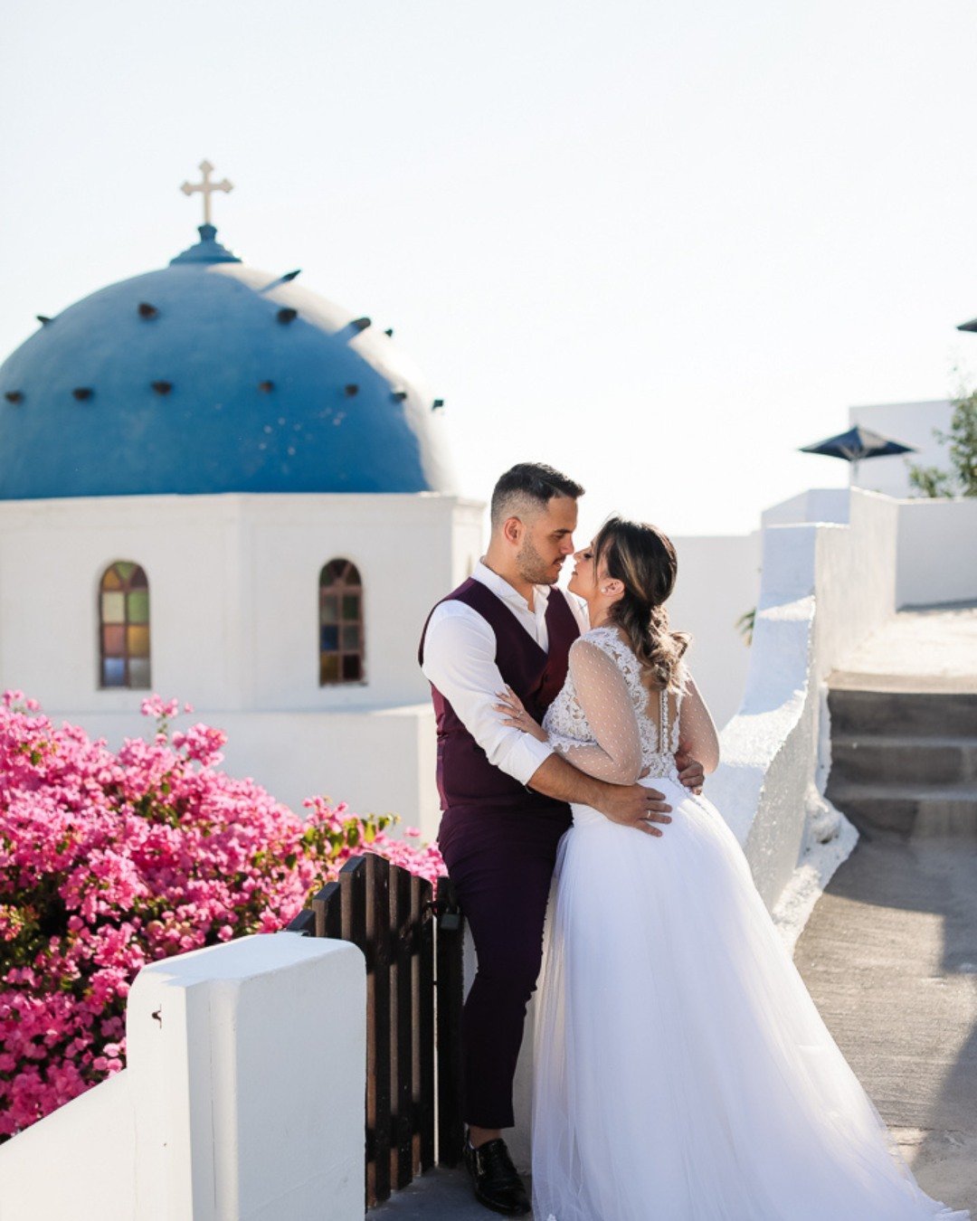 Begin a timeless romantic journey as we meticulously craft the finest details for your exquisite destination wedding in Greece.

Planning &amp; decoration @pennyzachouevents 
Photographer @kapetanakis_santorini

#PennyZachou #PennyZachouEvents #Desti