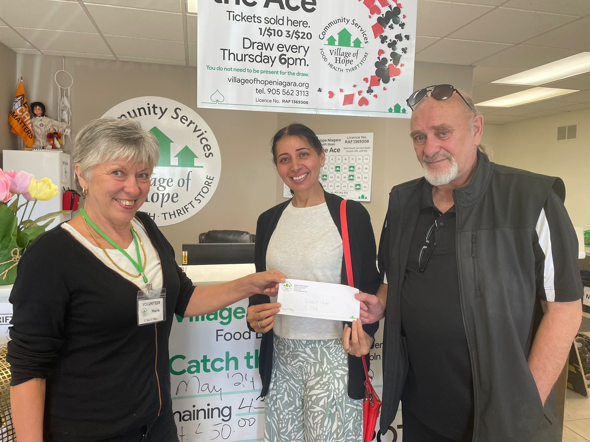 May 2 Catch The ACE Lincoln VoHN winners presented cheque