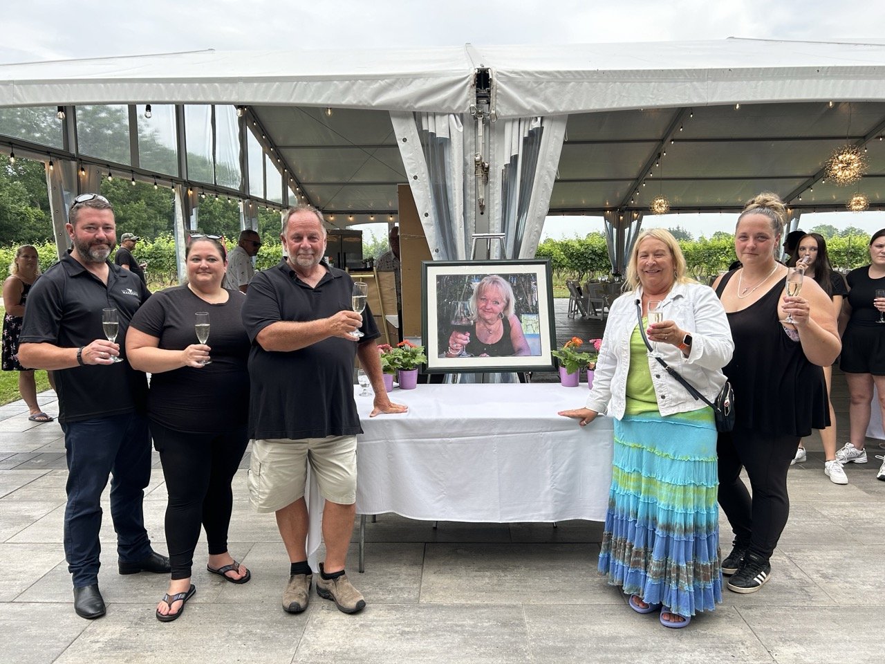 "Theatre In The Vineyard" evening – A Benefit in Honour of Darlene Mowat