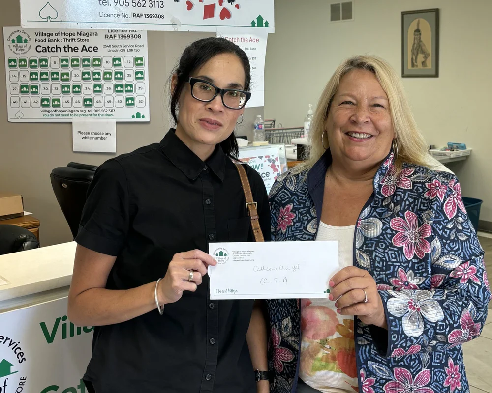 Hope Notes - October 3 Catch The ACE Lincoln VoHN winner presented cheque