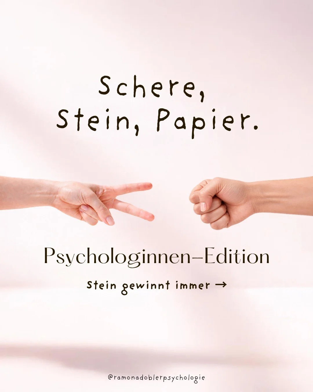 Schere, Stein, Papier. Psychologinnen-Edition.

Welche Karte hast du schon gezogen? Kommentiere dein

1 &ndash; Immer wieder der gleiche Typ. Nur mit anderem Namen.
2 &ndash; Vier TikToks sp&auml;ter: Der Ex ist Narzisst.
3 &ndash; Montag k&uuml;ndig