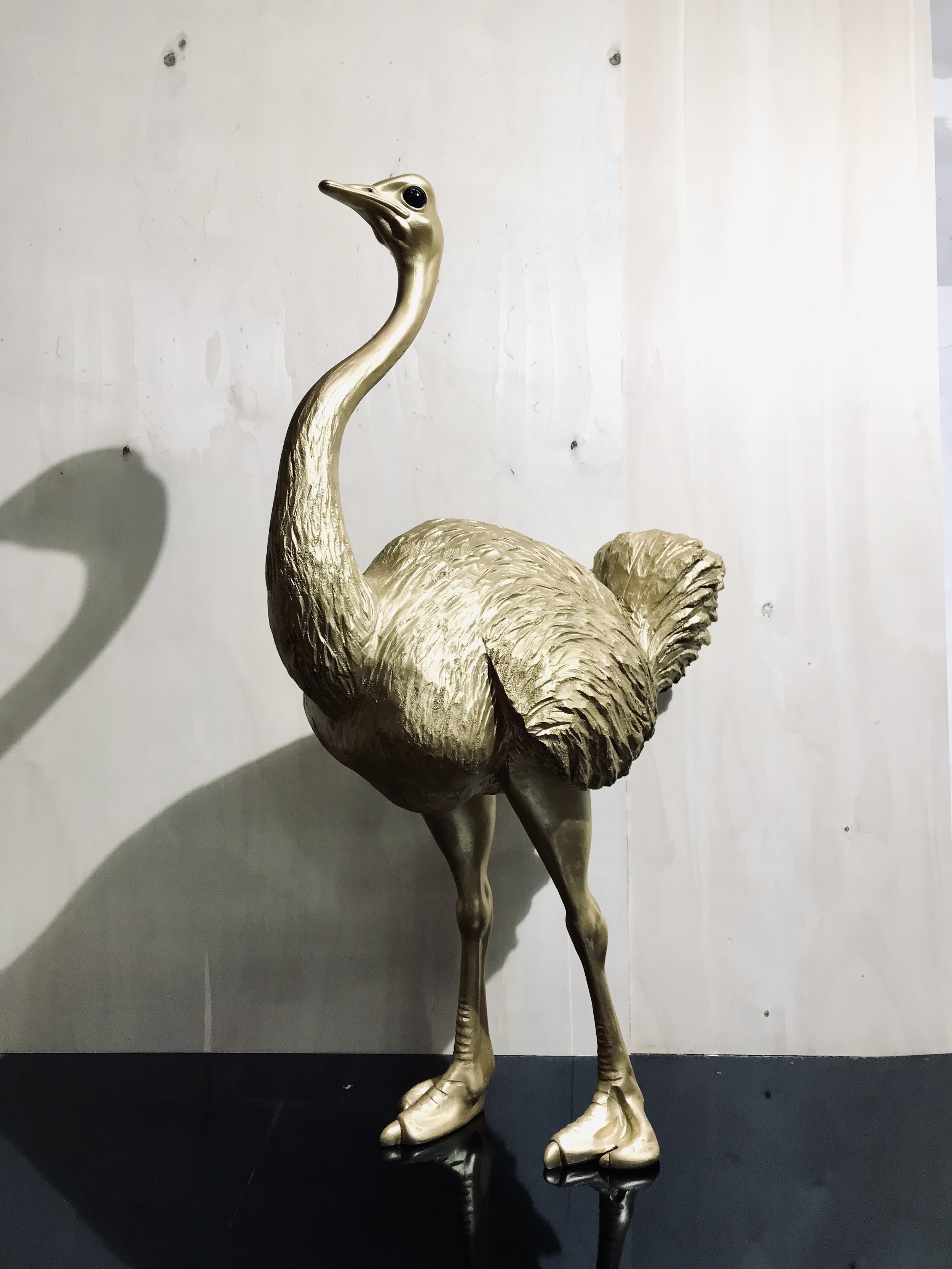 matthieu_cottier_sculpture_autruche_bois_03.jpeg