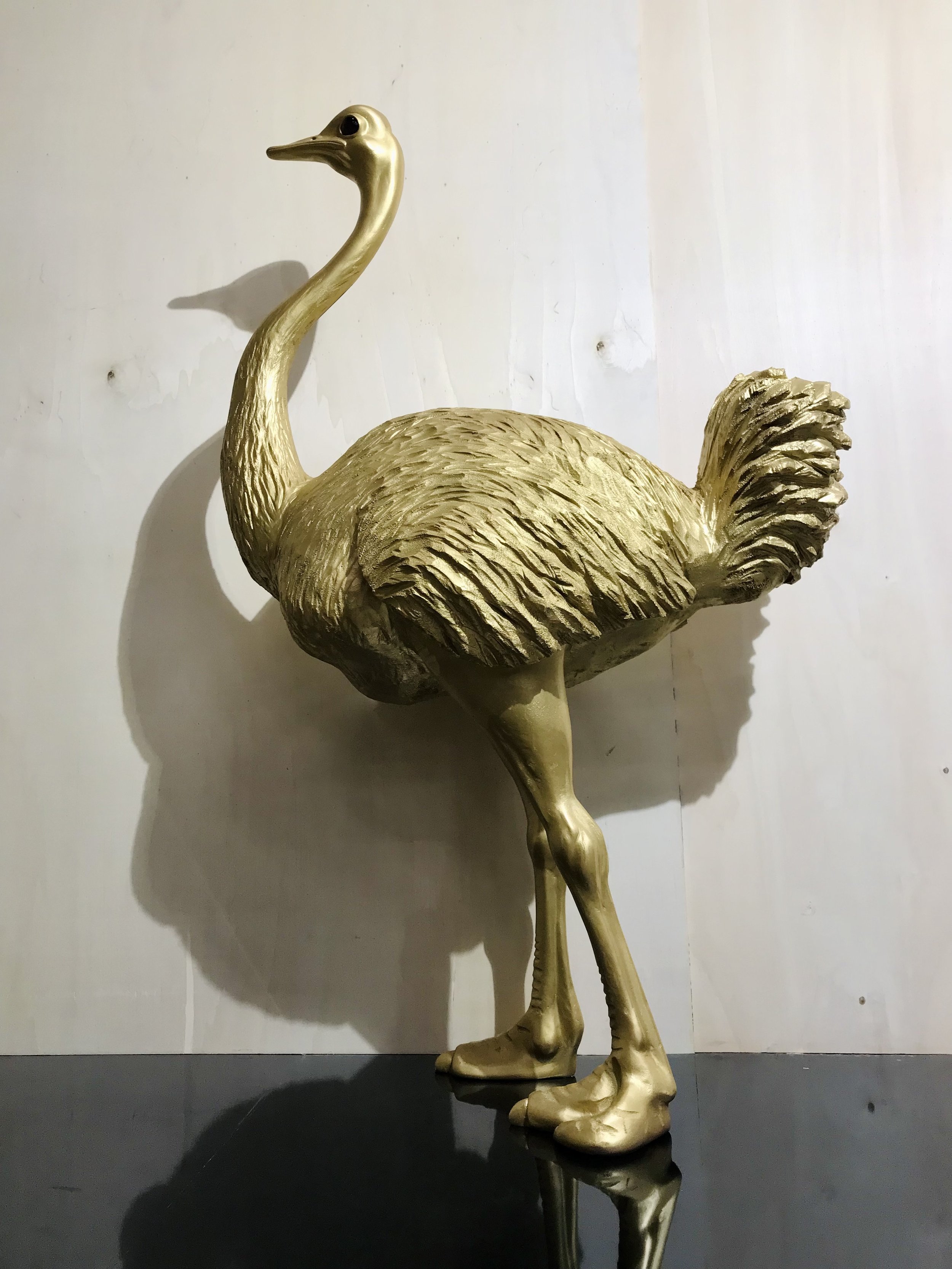 matthieu_cottier_sculpture_autruche_bois_06.jpeg
