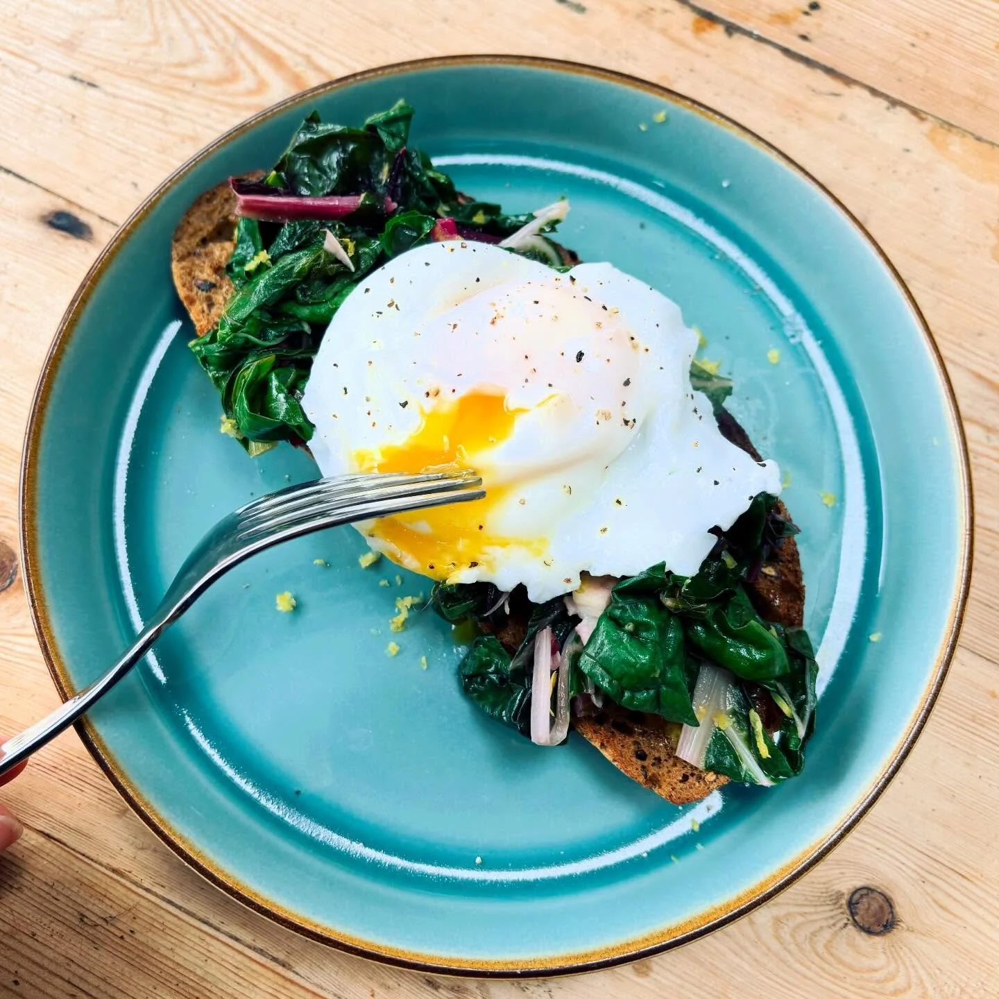 Who&rsquo;s joining us for lunch tomorrow? 🥗

It&rsquo;s the Lives &amp; Forks lunchtime meet-up again and I&rsquo;m honestly loving hosting these free sessions.

Each month we explore a new theme, share ideas, and chat through a seasonal recipe you