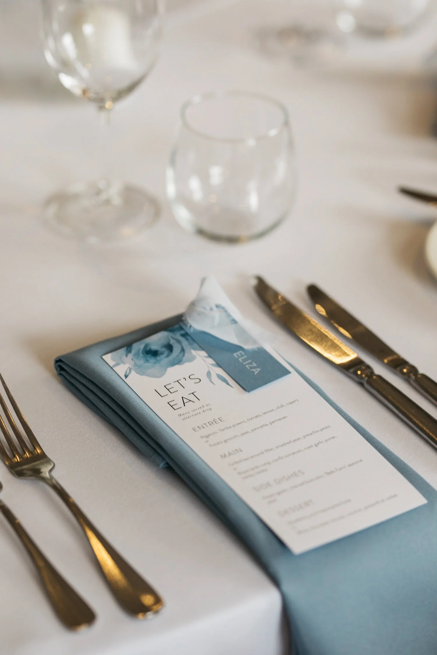 Menu DL with name card with blue rose and blue silk ribbon