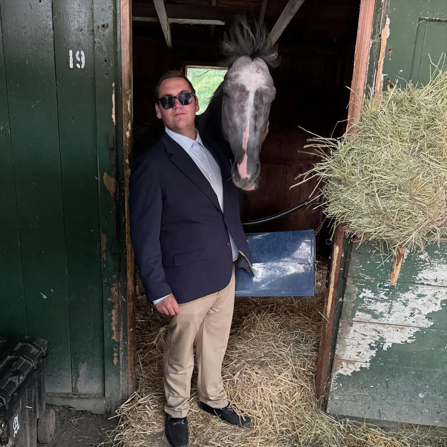Meet two more Fall 2025 mentees! ✨
Amplify Horse Racing is proud to introduce two passionate participants from our Fall Mentorship Program - Joseph Macklin and Abby Pikturna!
🗣️“Hi, my name is Joseph Macklin and I am a mentee for Amplify Hor