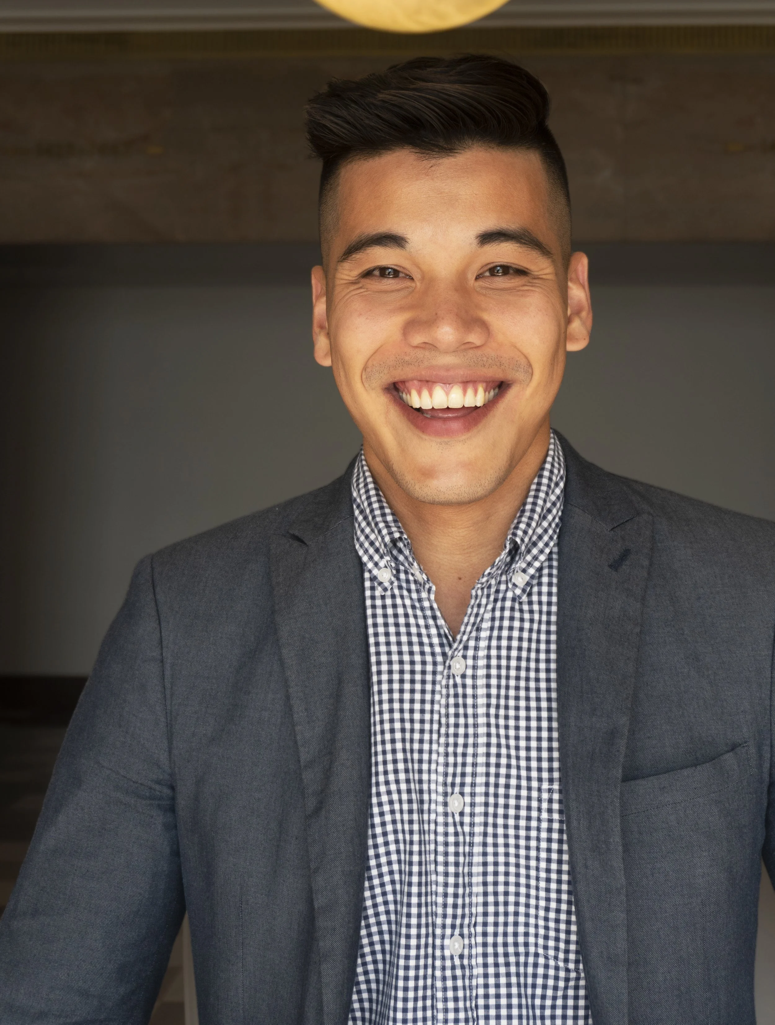 Jordan De Leon Headshot