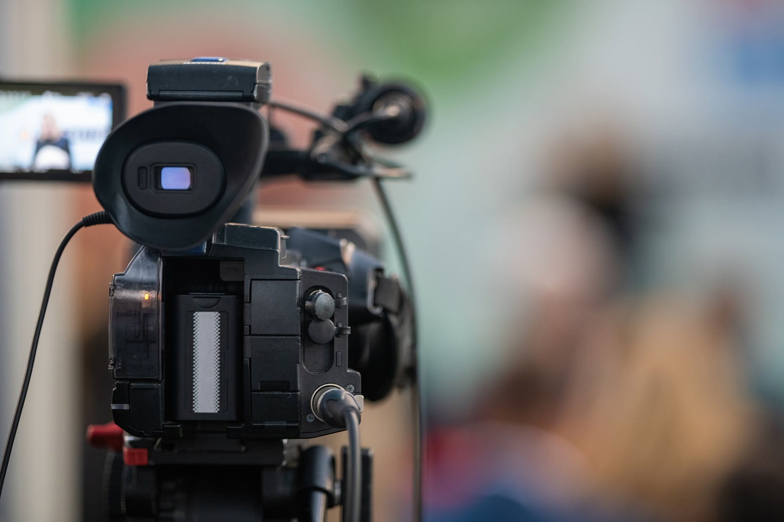behind-the-scenes-a-media-camera-capturing-the-ca-2024-10-18-08-54-14-utc.jpg