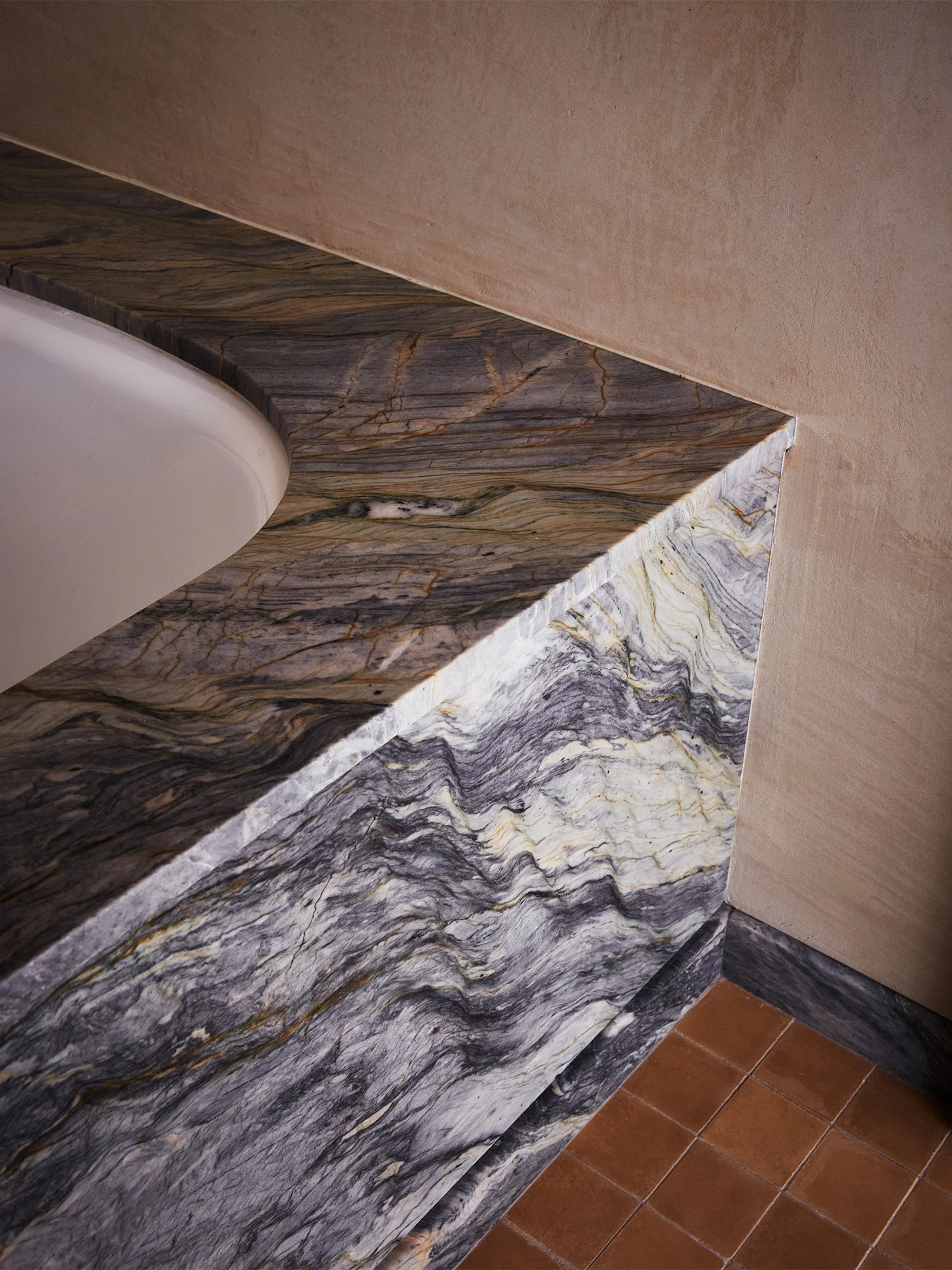 Detail of tub.