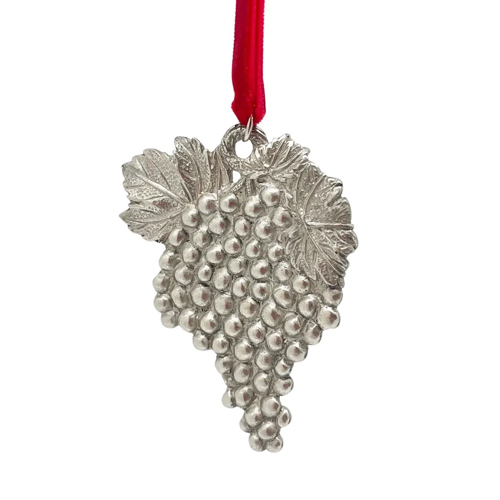 MENAGERIE Christmas Tree Ornament - Wine Grapes.jpg