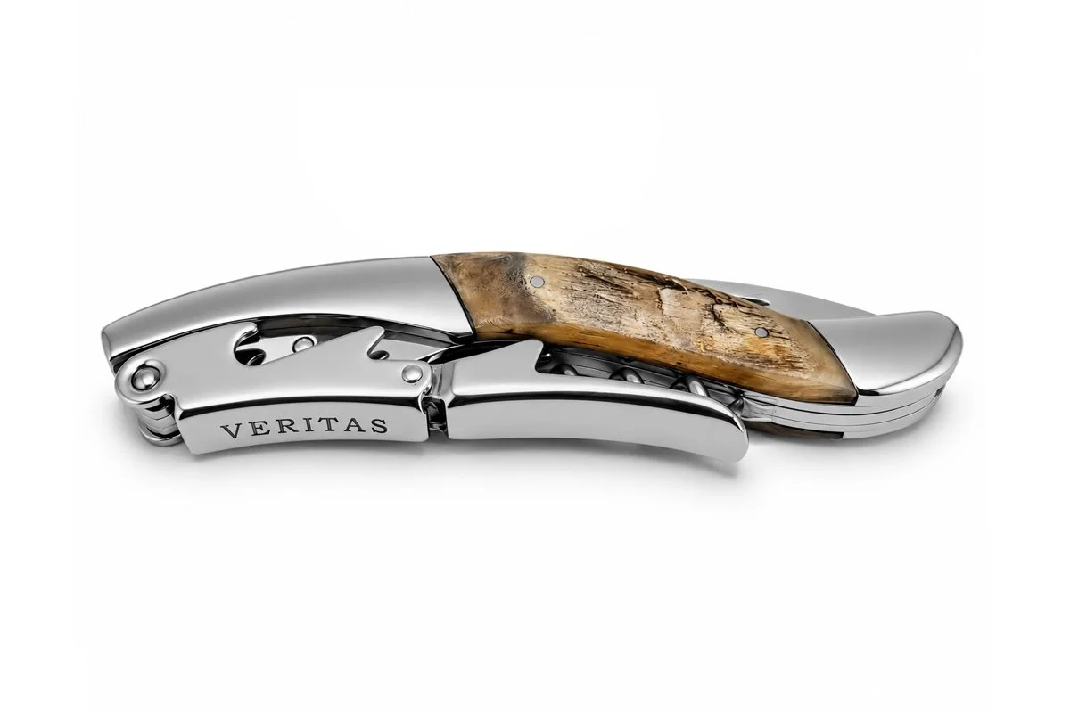 VERITAS Premium Wine Opener - Ox Horn.jpg
