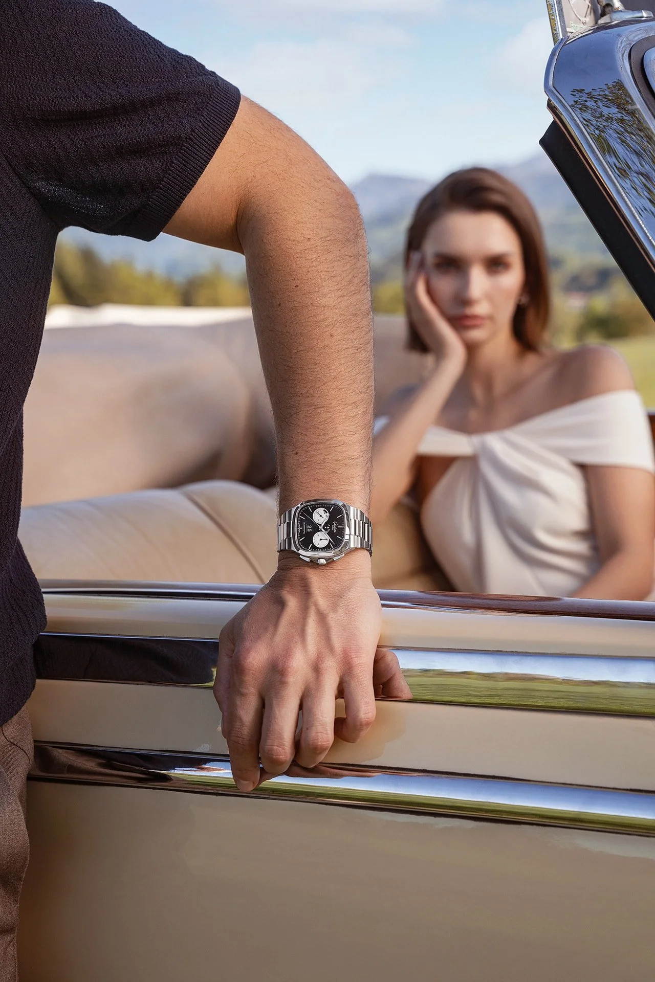 70sPanoramaDateChronograph-ARV0949-WEB.jpg