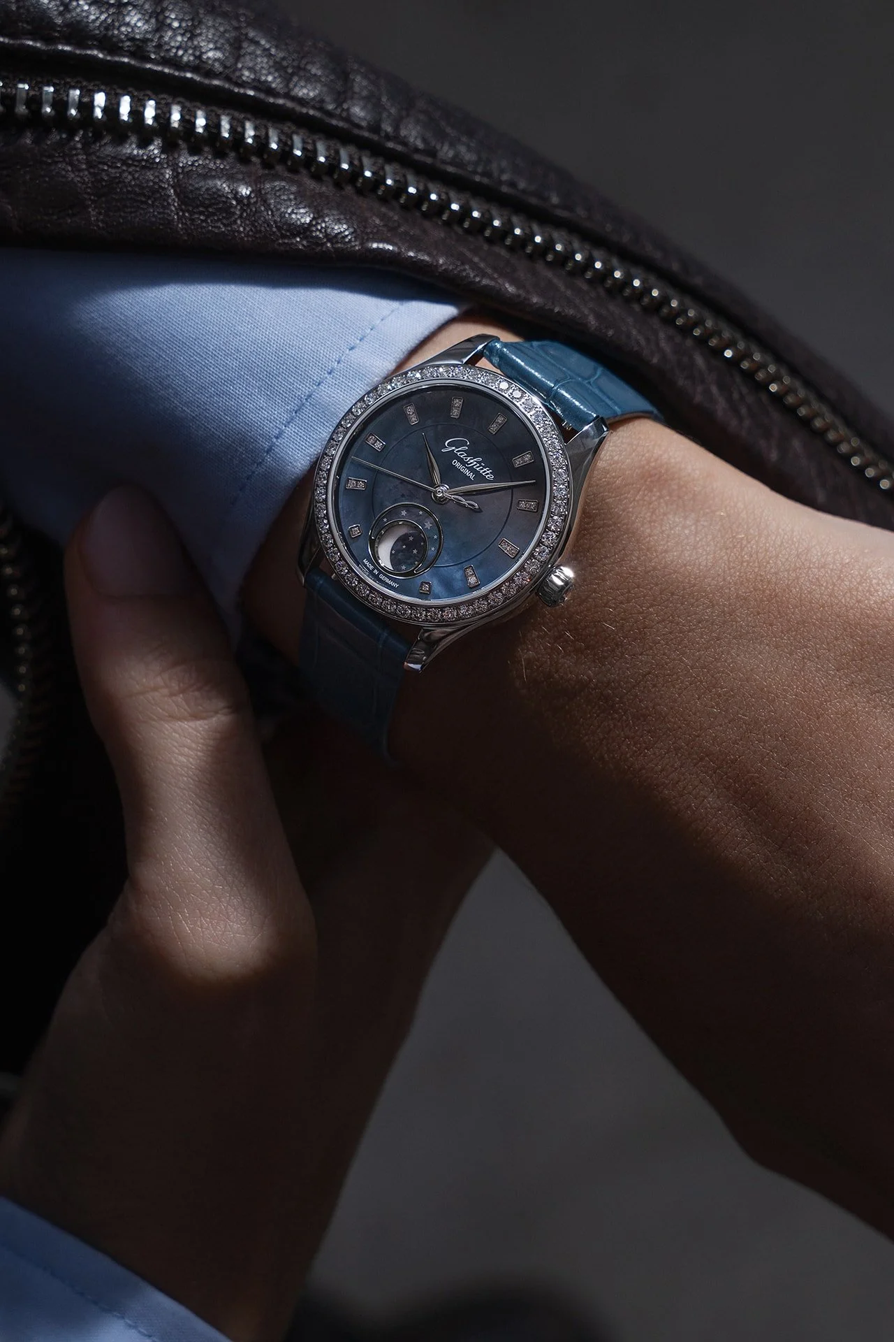AngelaMSchlabitz-SocialContent-GLASHUETTE-2026-ARV7442-WEB.jpg