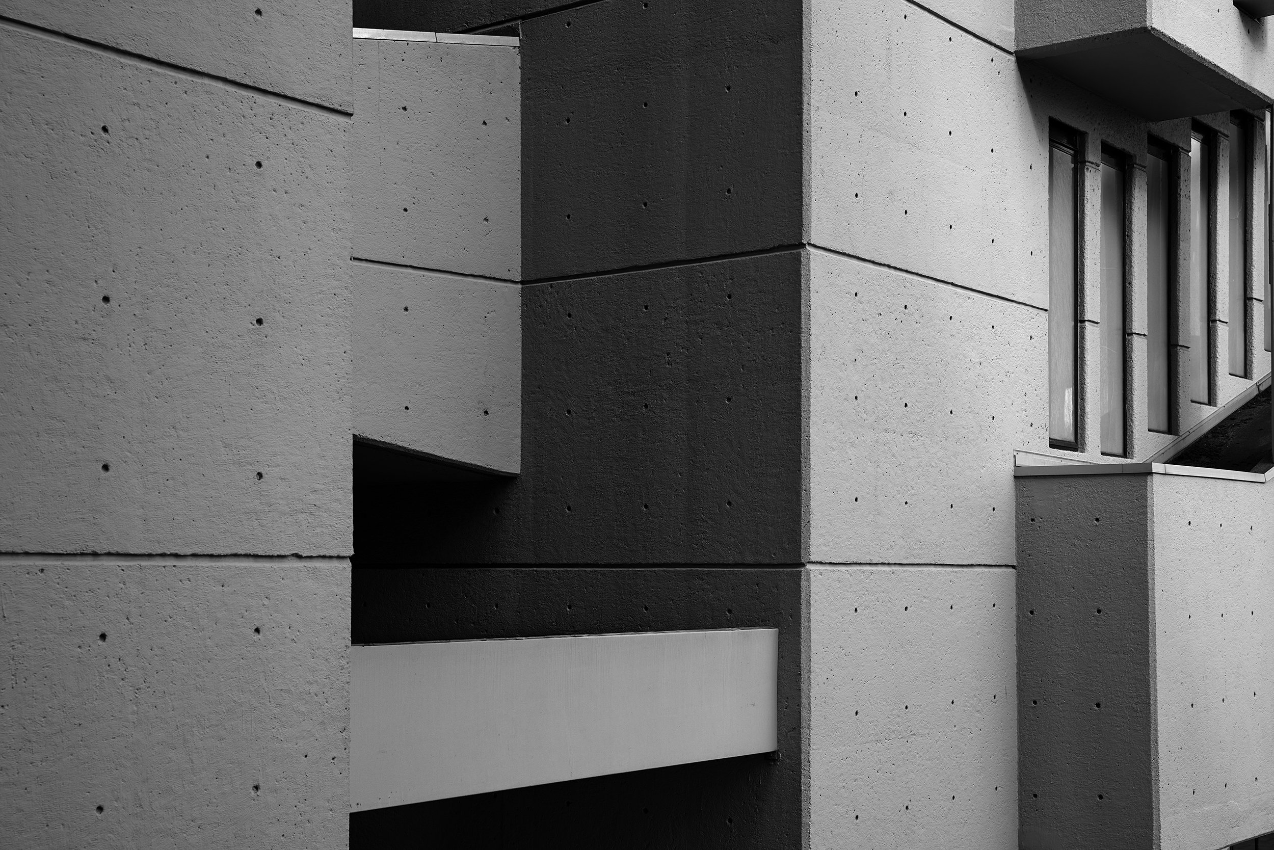 Roger Stevens Building 7.jpg