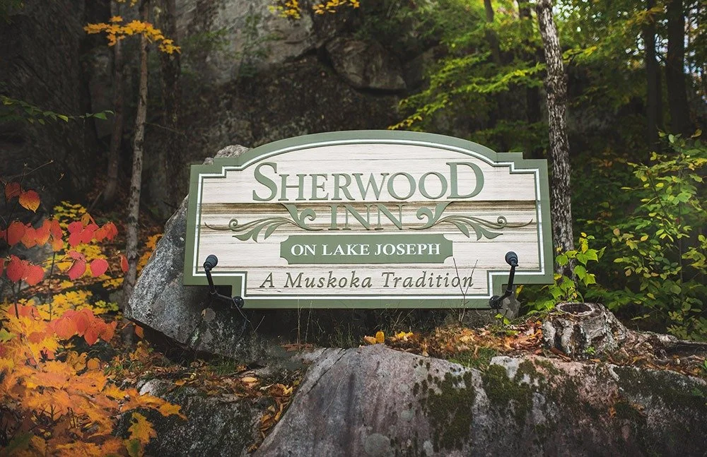 Sherwood Inn Sign