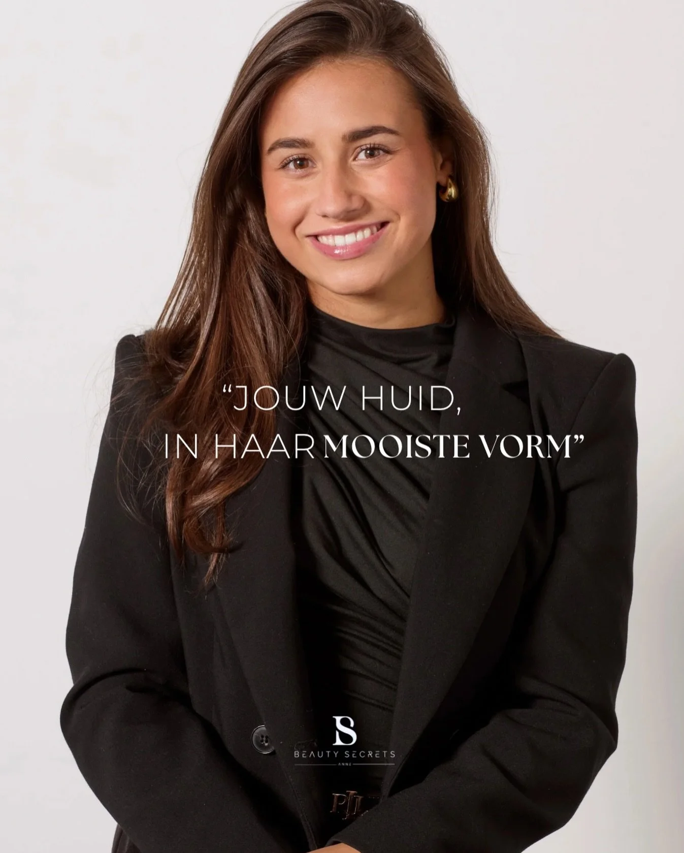 Met precisie en aandacht verwent Lauren je huid, van een ontspannende rugbehandeling tot een stralende gezichtsverzorging. Zodat jij je natuurlijke glow terug krijgt. Gun jezelf een momentje van ontspanning.

Specialisatie: Huidverbetering