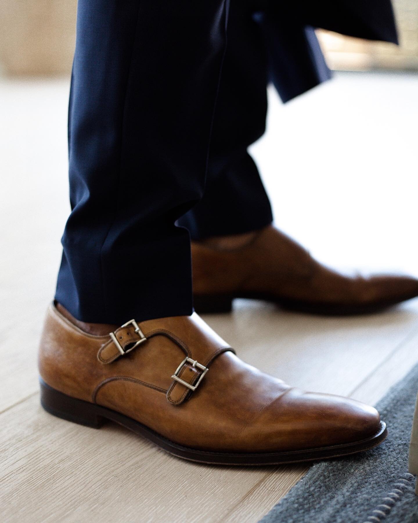 Step up your style game with sleek and sophisticated formal shoes for men. From boardroom meetings to black-tie events, formal shoes are the perfect finishing touch to any polished look. 👞

#mensformalshoes #dapperstyle #sophisticatedlook #customsui