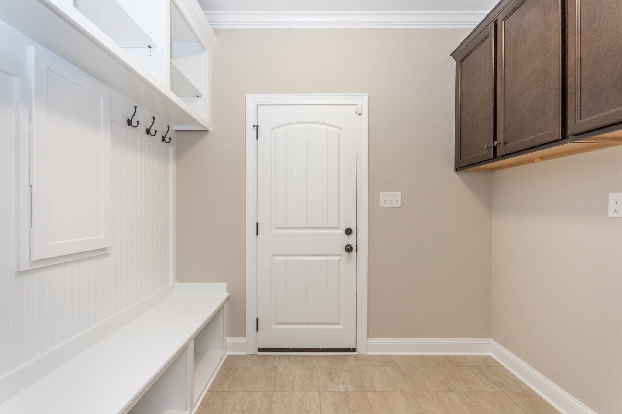 mt olive laundry: mud room.jpeg