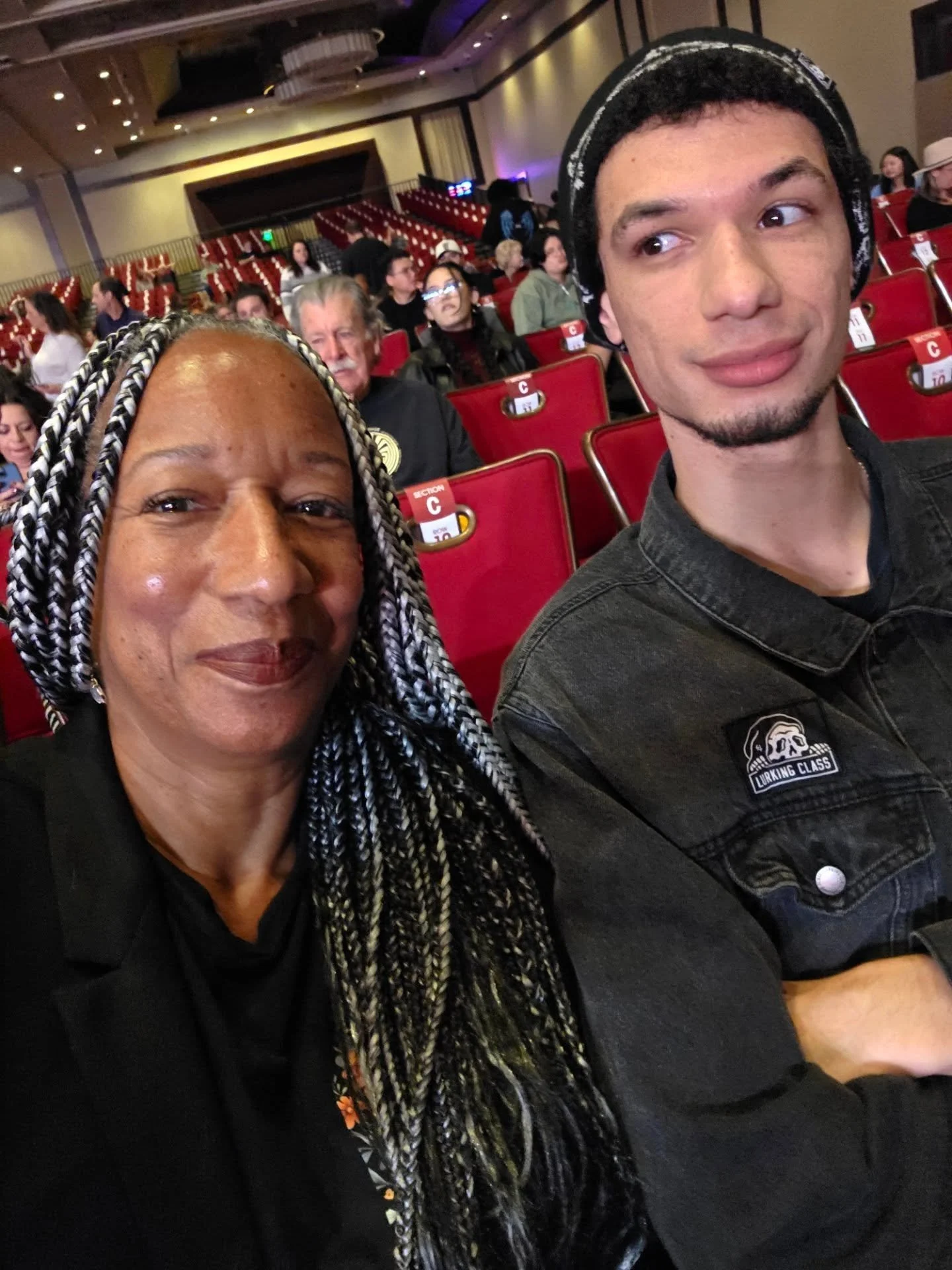 It's true -I had no business being out late at night -two nights in a row
On the other hand -it's exactly what I needed

Now granted -I'm posting this from a mostly supine position in my bed with lots of pillows and whatnot like a command center -nec