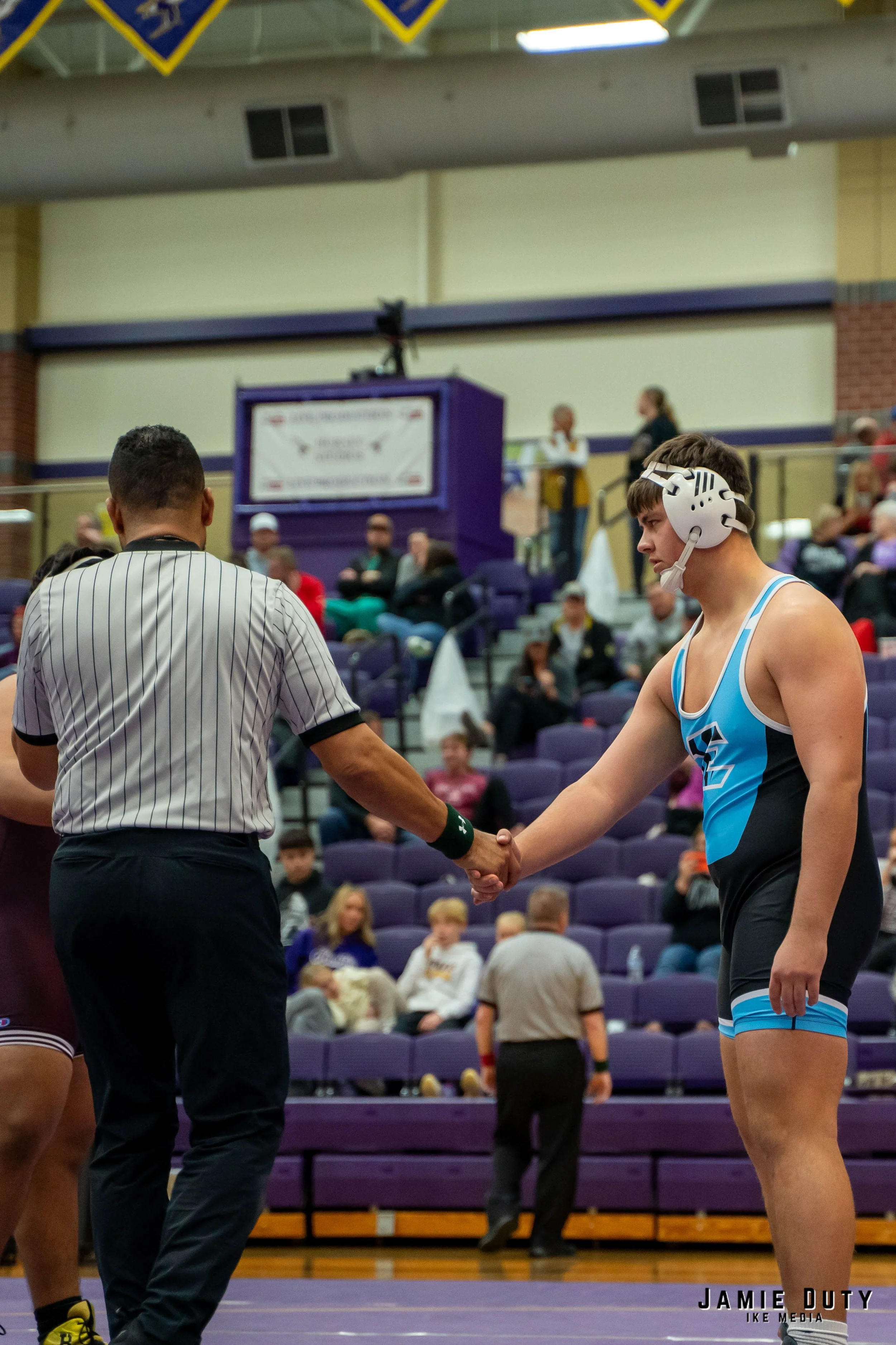 Wrestling 12-14-37.jpg