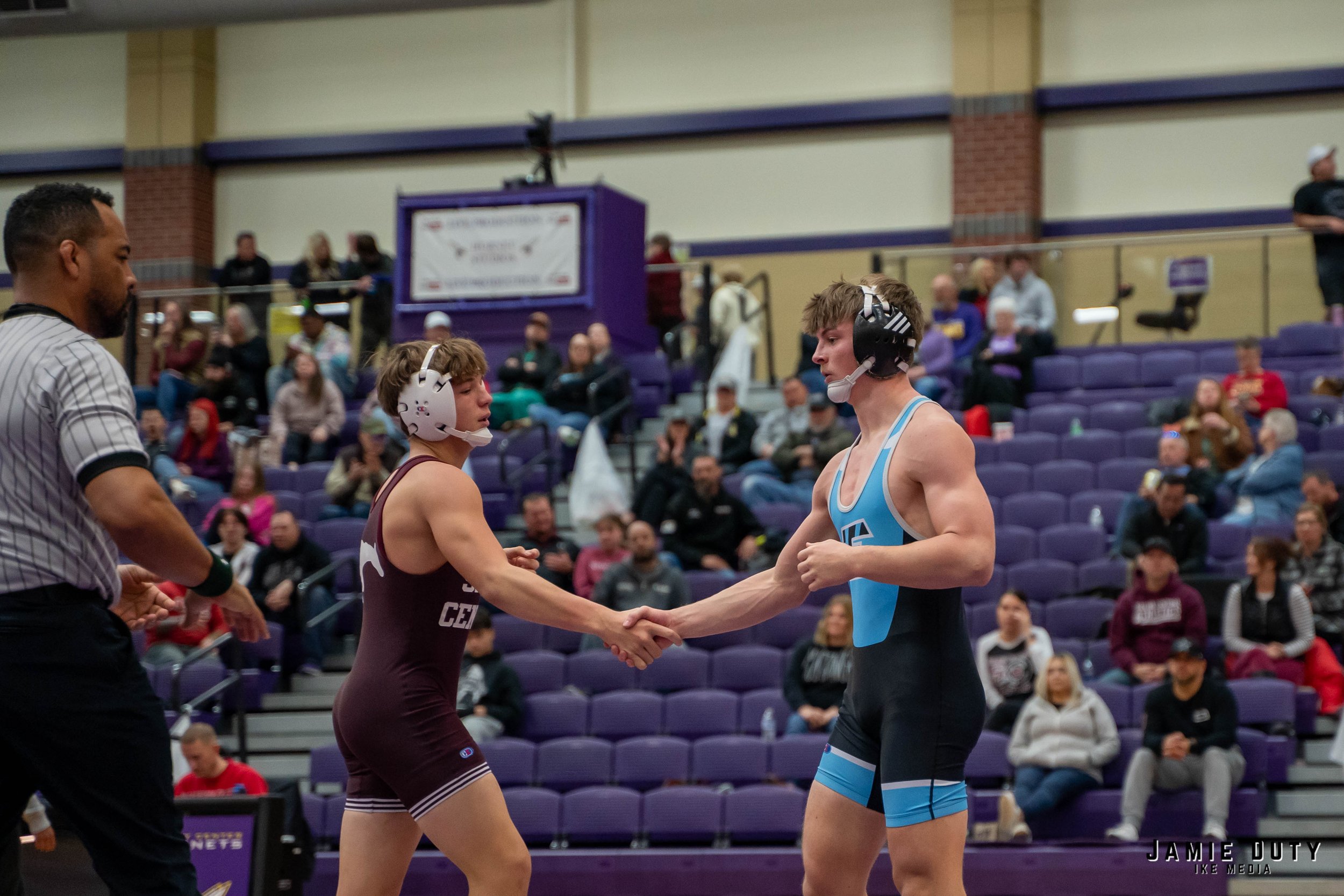 Wrestling 12-14-17.jpg
