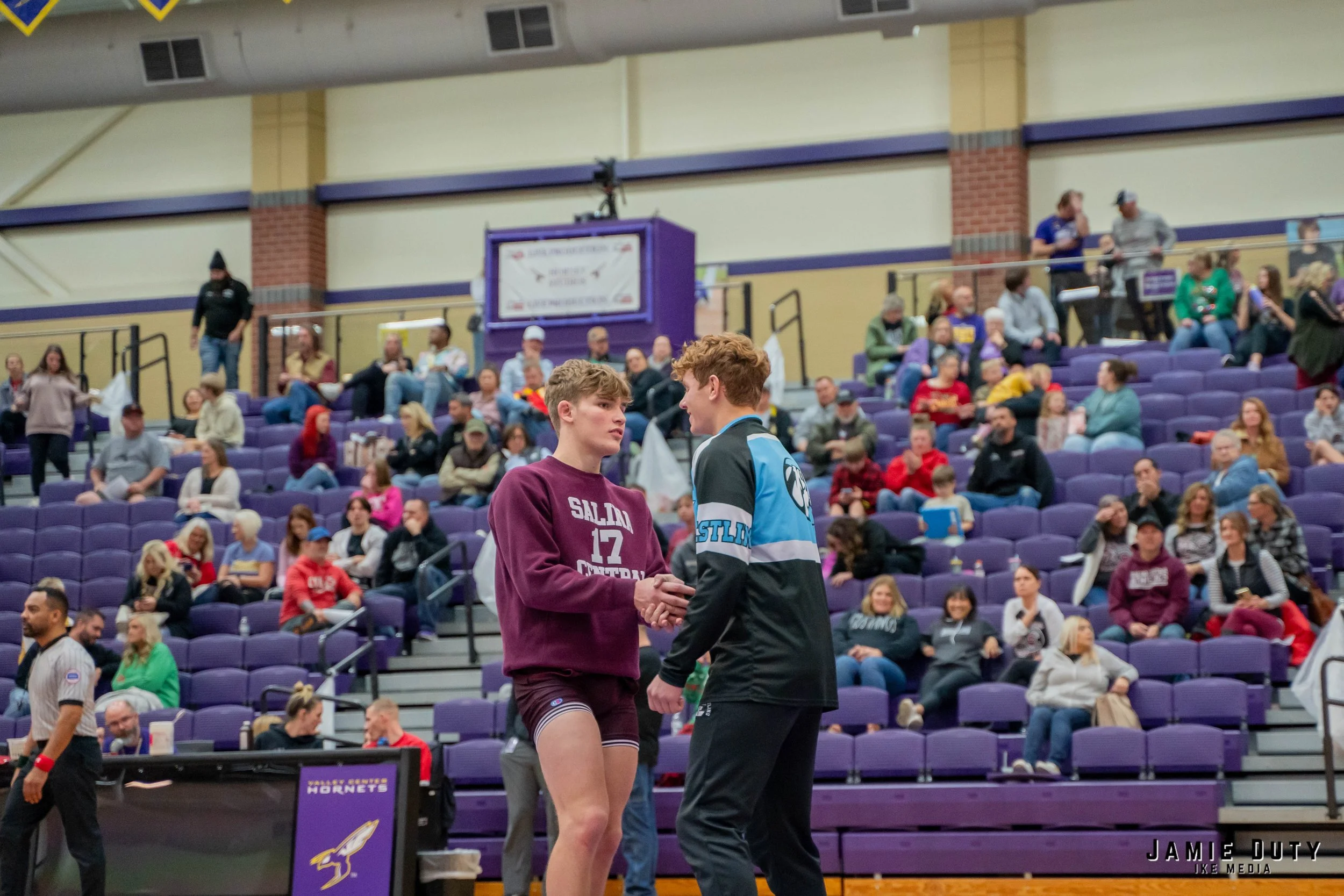 Wrestling 12-14-3.jpg