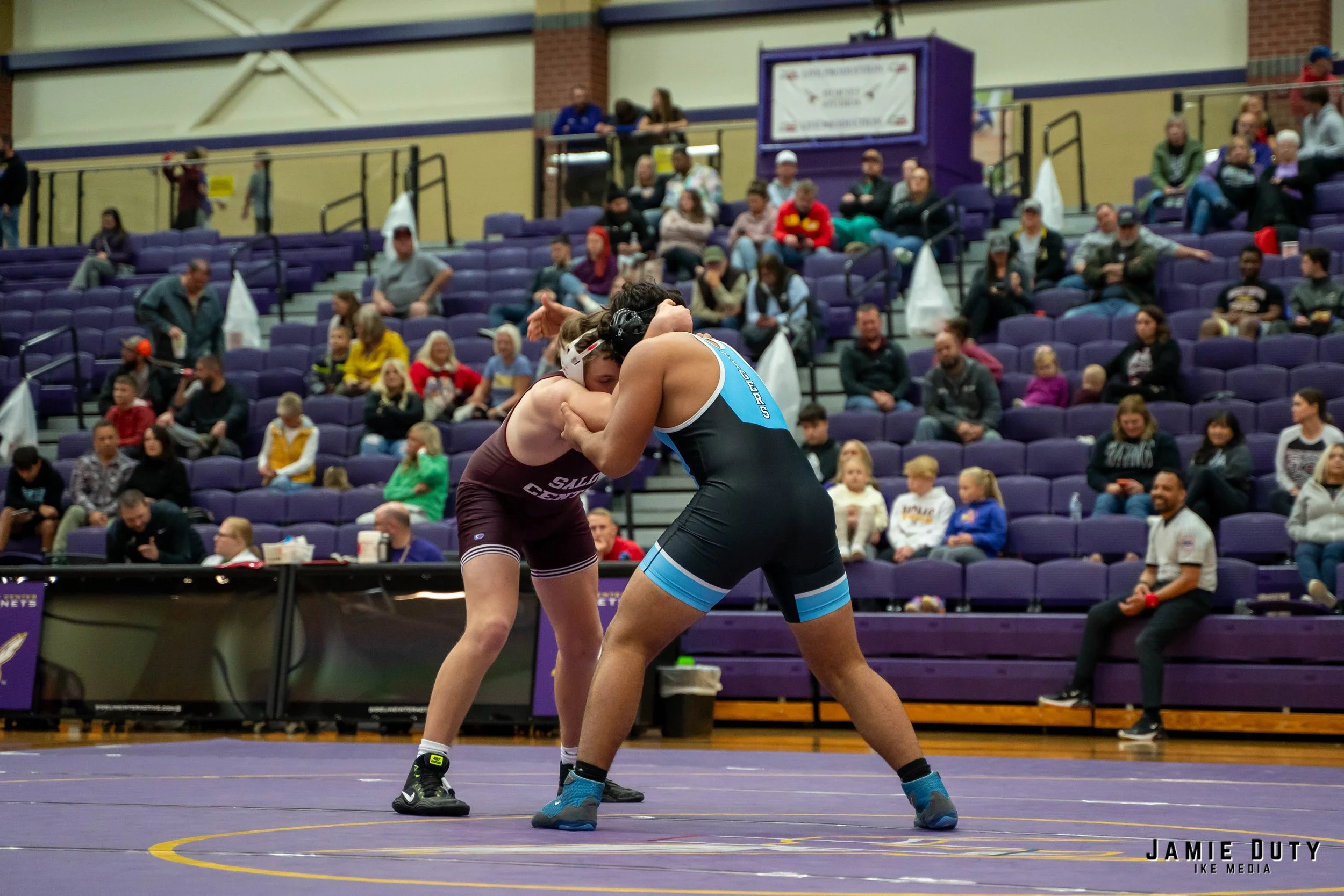 Wrestling 12-14-31.jpg