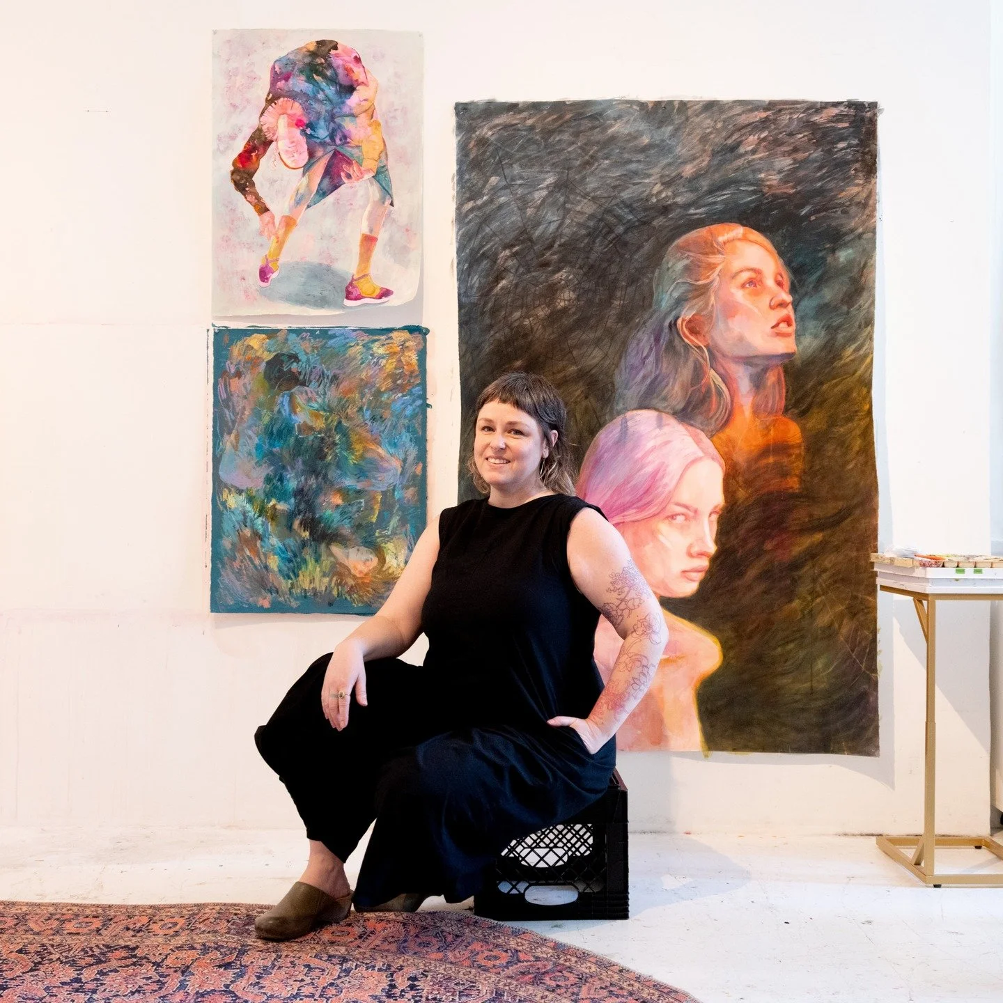 The lovely Katie Shapiro took my photo in my studio. ❤️
Nice to see several of the new works together 🔥
.
@katieshapiroportraits