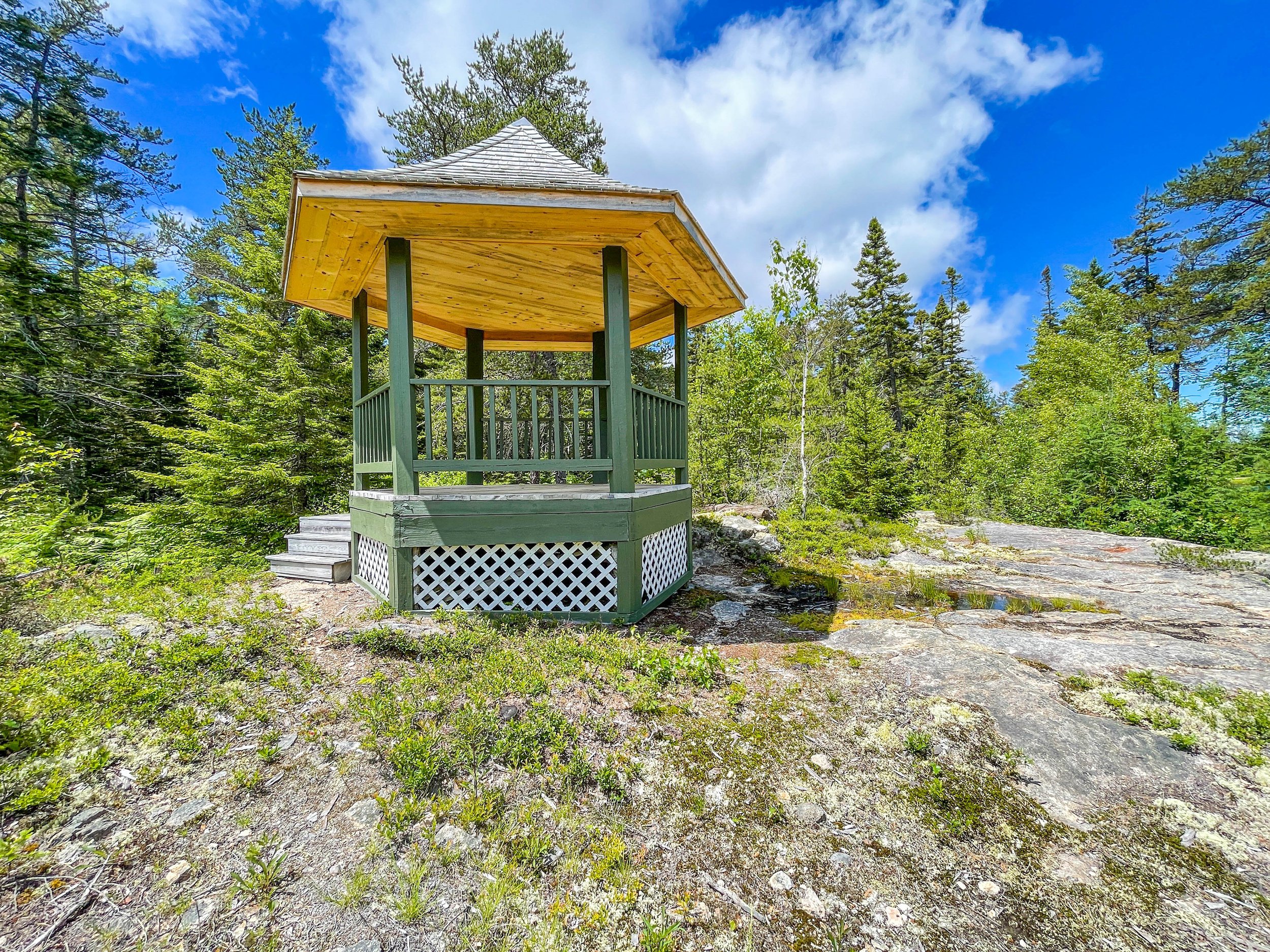 Oceanwood - Meadows & Gazebos - 4.jpg