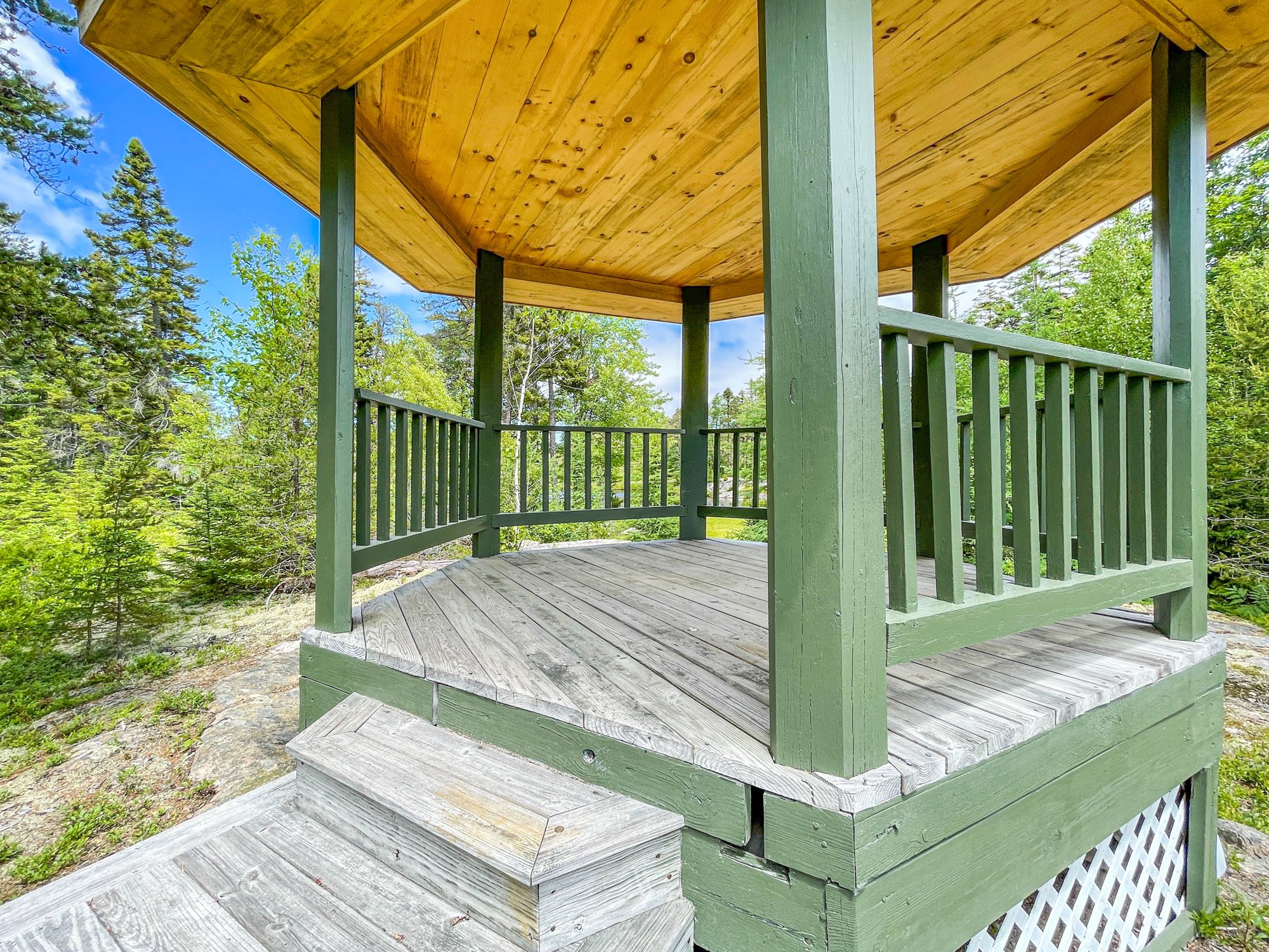 Oceanwood - Meadows & Gazebos - 7.jpg