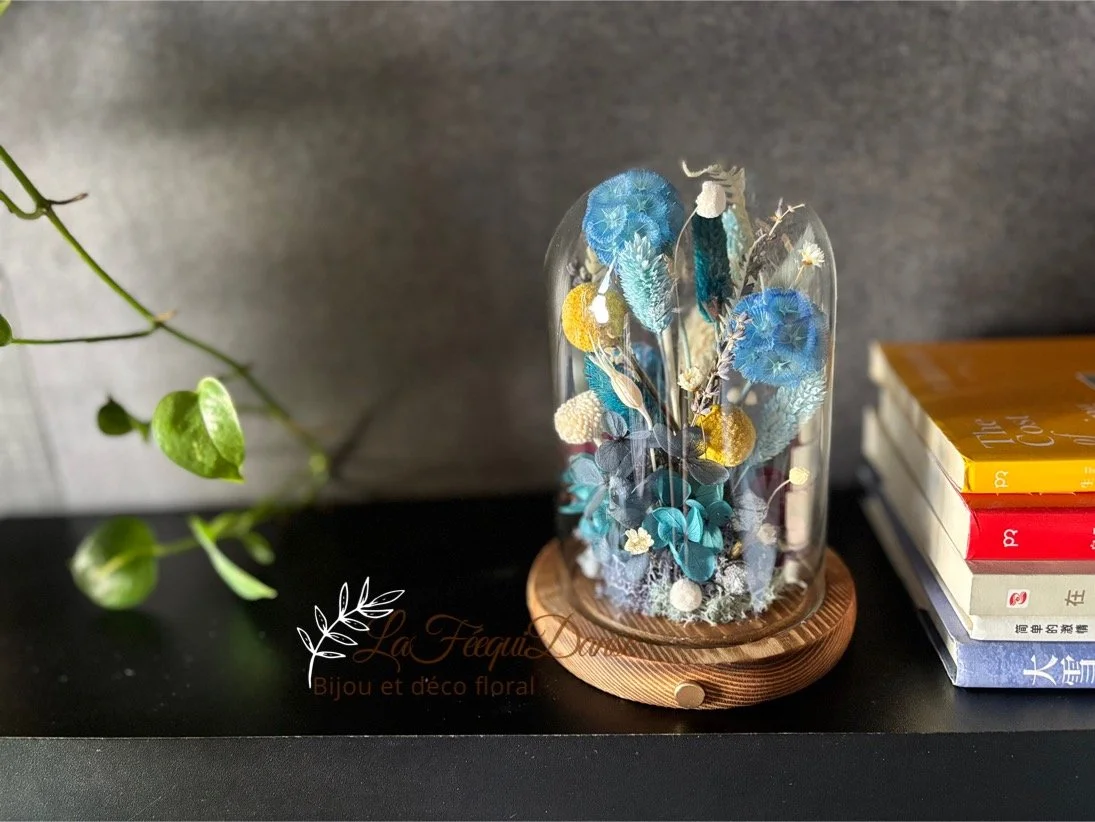 preserved flower glass dome blue 1.JPG