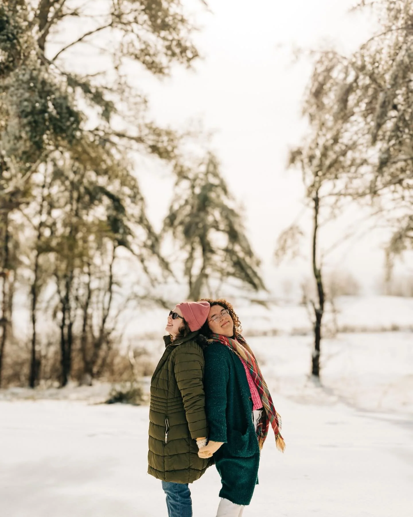 After not having a White Christmas in what feels like ages, it was special to see so many snowflakes dancing in the air as we made our way to Maine ❄️

I hope everyone is having a lovely holiday season!! 🤍

#gorhammaine #maineengagementphotographer