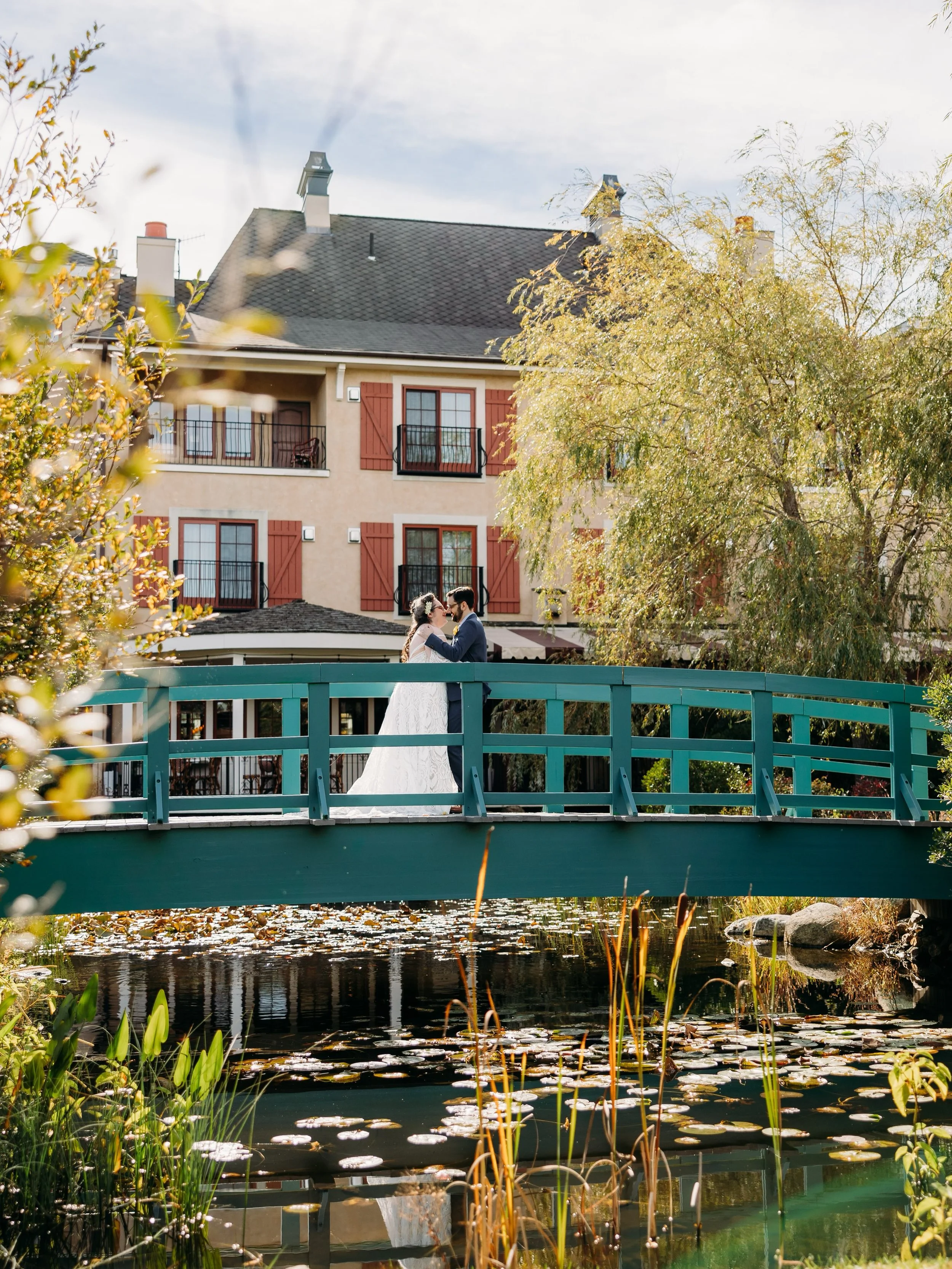 Rebecca + Jason&rsquo;s colorful, creative, romantic, and true-to-them wedding at the Mirbeau Inn in Plymouth was truly one of the most special days to be a part of. 💐

What started as a D&amp;D debacle turned into 15 years of partnership between th